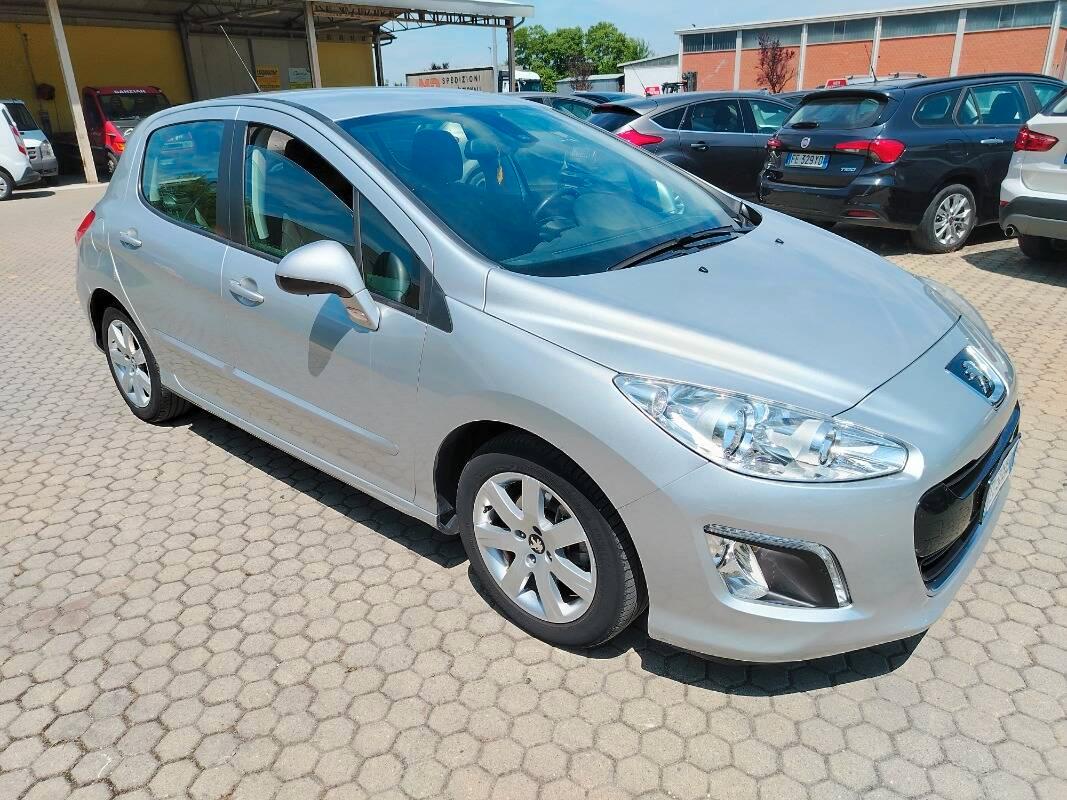 Peugeot 308 1.6 e-hdi 8v Access s&s 112cv 5p