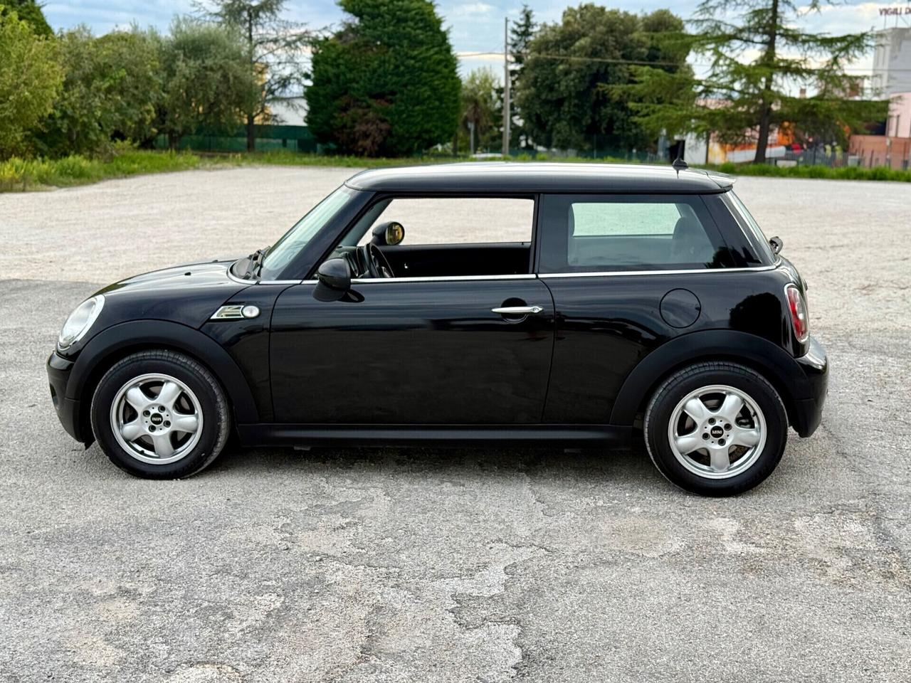 Mini Cooper one 1.4 GPL neopatentati ok