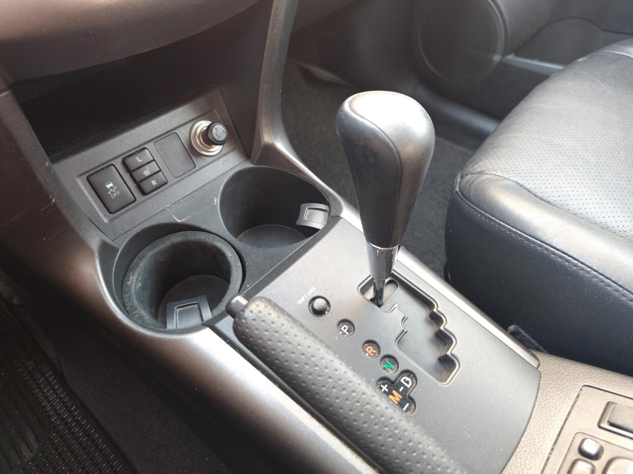 Toyota RAV4 4x4 automatico 2.2 D-Cat A/T 150 CV Luxury