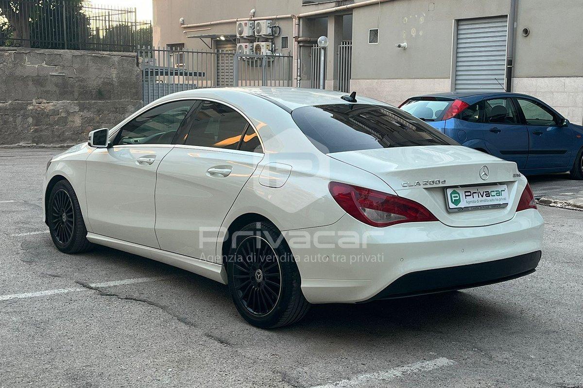 MERCEDES CLA 200 d Premium