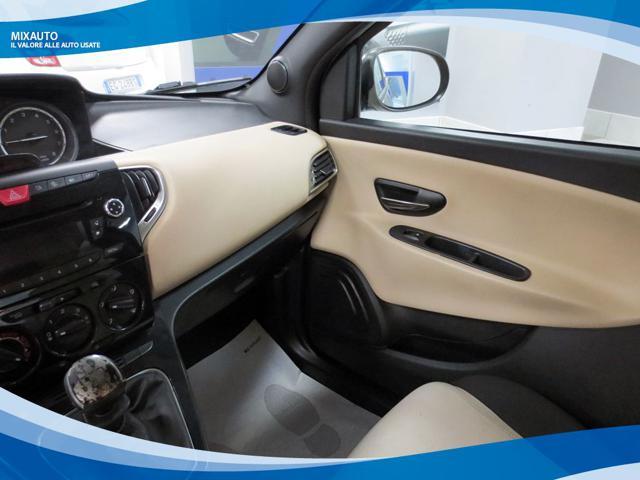 LANCIA Ypsilon 1.2 69cv 5 Porte Platinum EU5