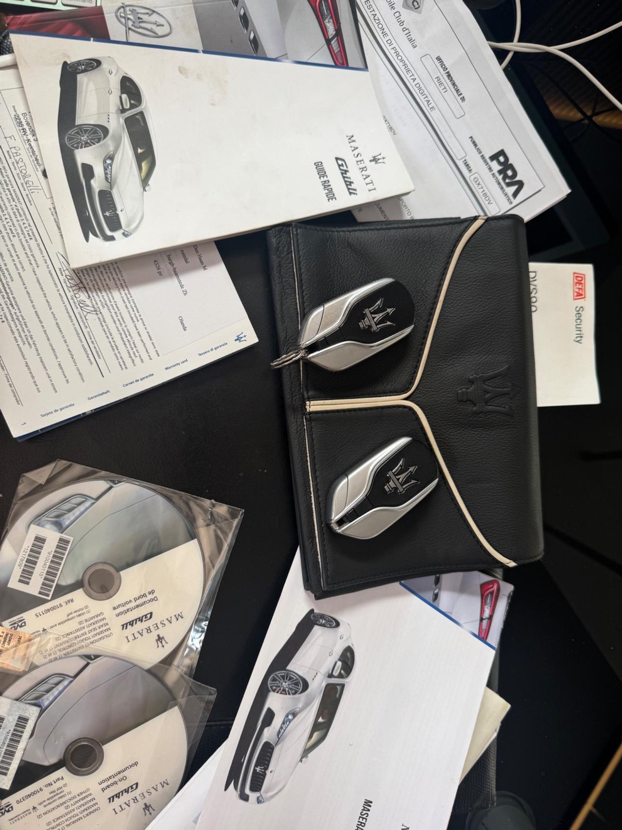 Maserati Ghibli V6 S Q4 TAGLIANDI FERRARI PARI AL NUOVO