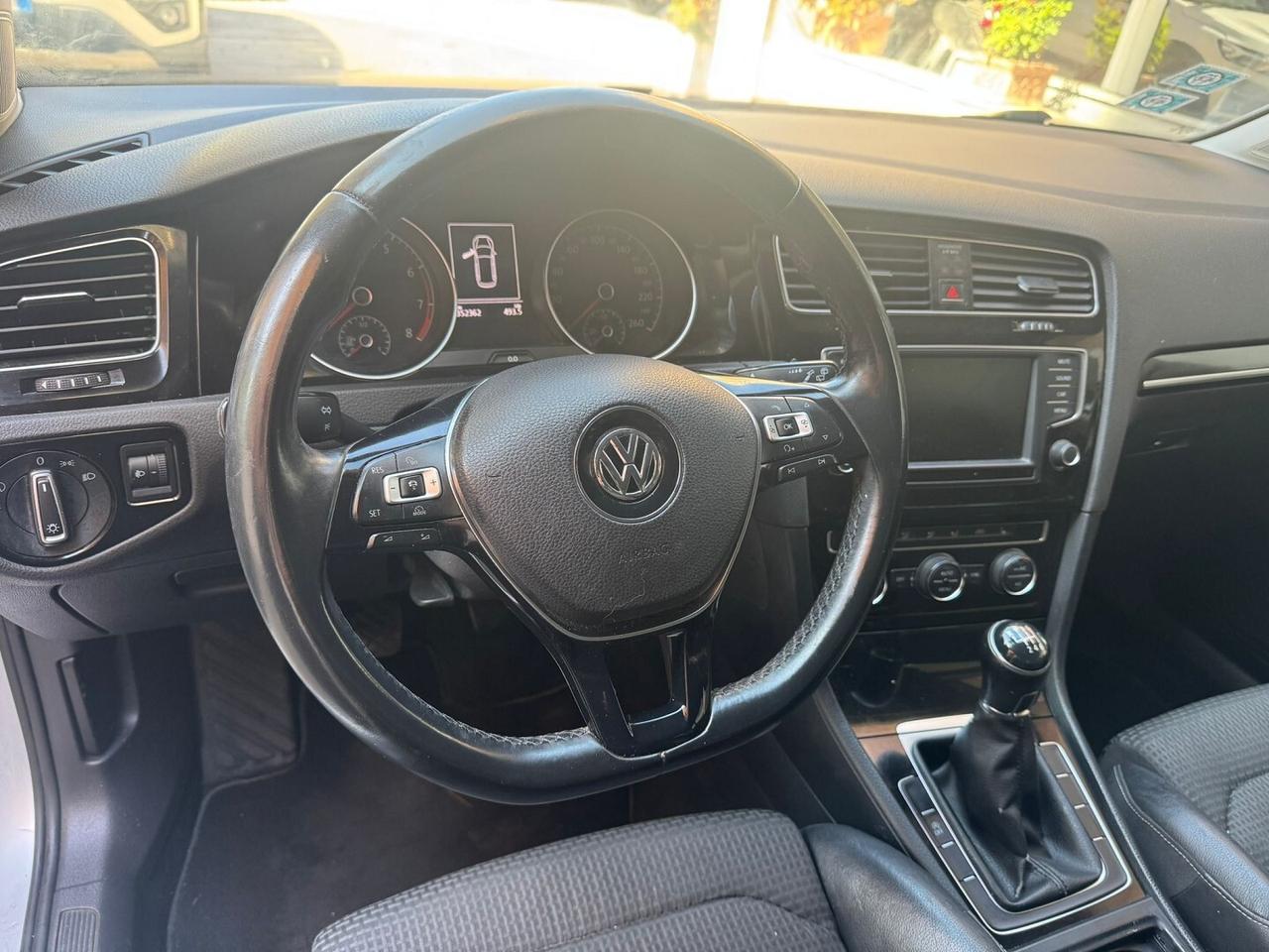 VOLKSWAGEN Golf Variant 1.4 TGI Comfor. BlueMotion