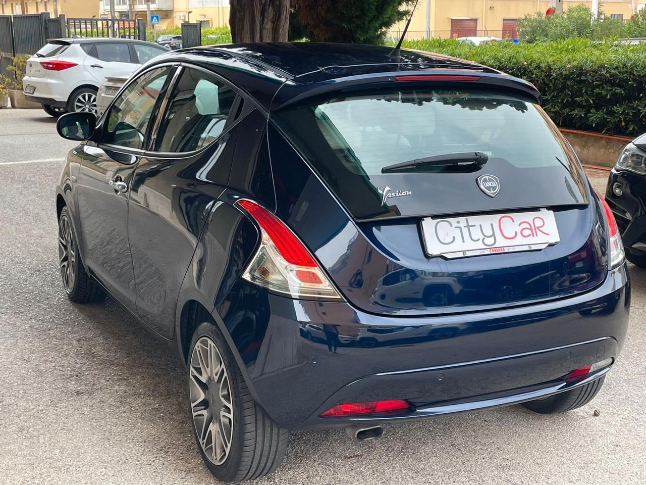 Lancia Ypsilon 1.2 69 CV 5 porte Platinum