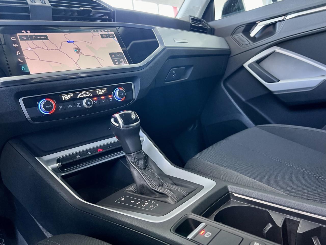 AUDI Q3 35 TDI S TRONIC BUSINESS - 2021