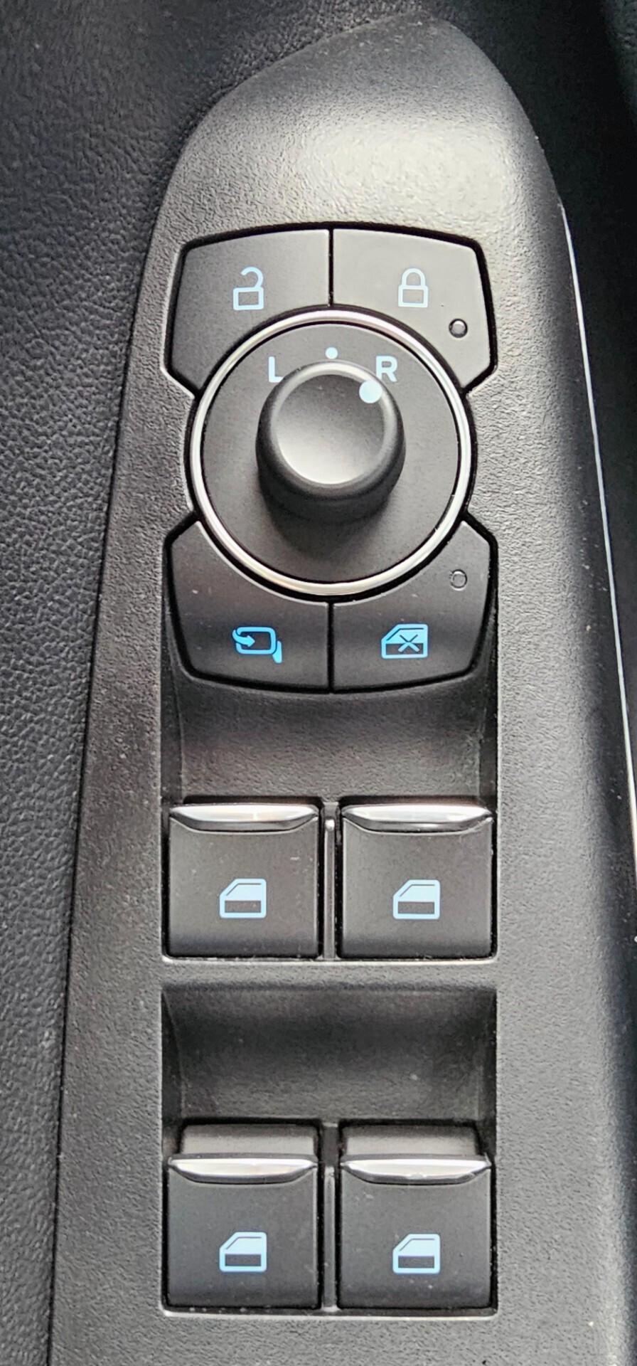 Ford Puma 1.0 ecobost ibrid ST-Line