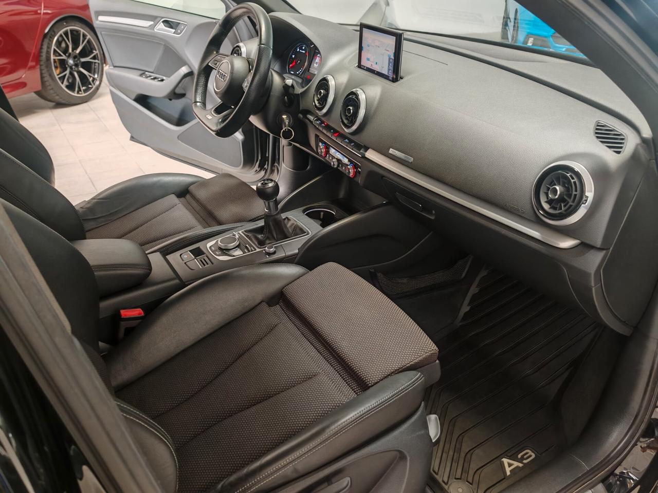 Audi A3 Sedan 1.6 TDI 116 CV S-LINE