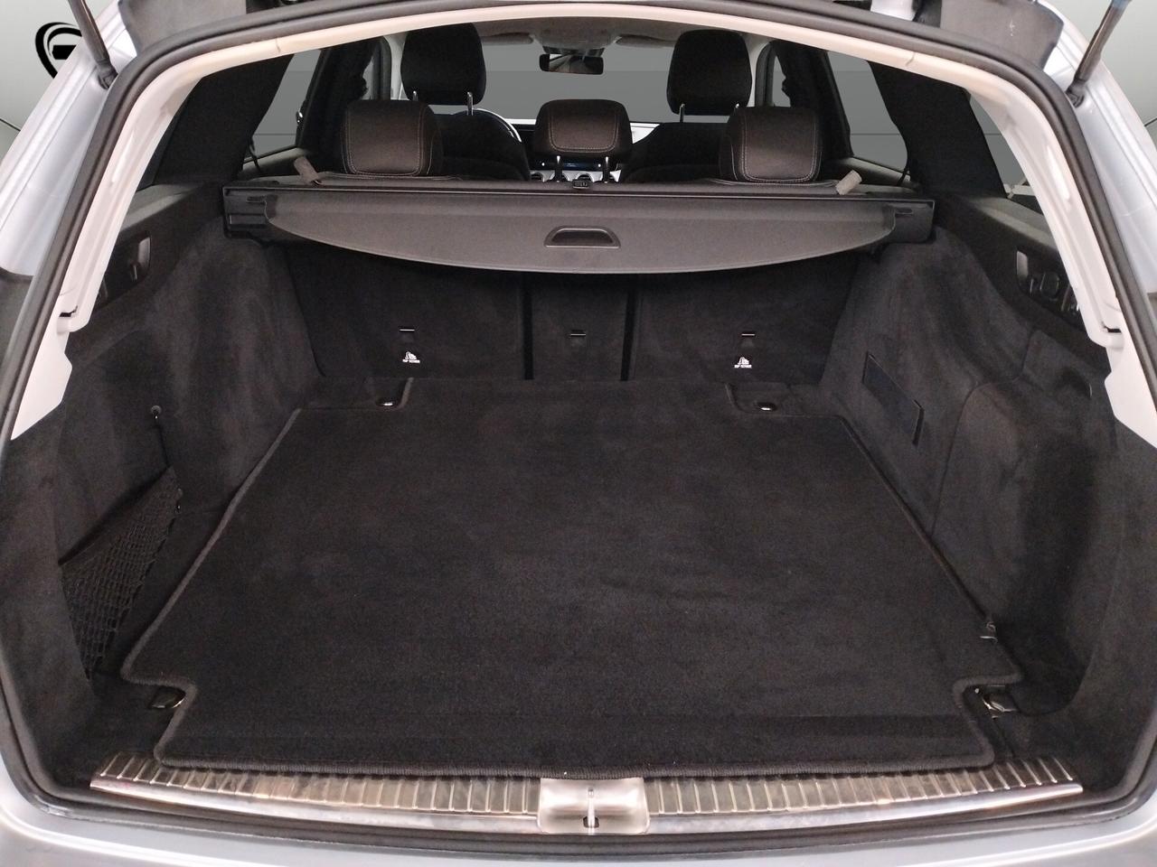 Mercedes-Benz E 220 S213 SW mhev Sport auto