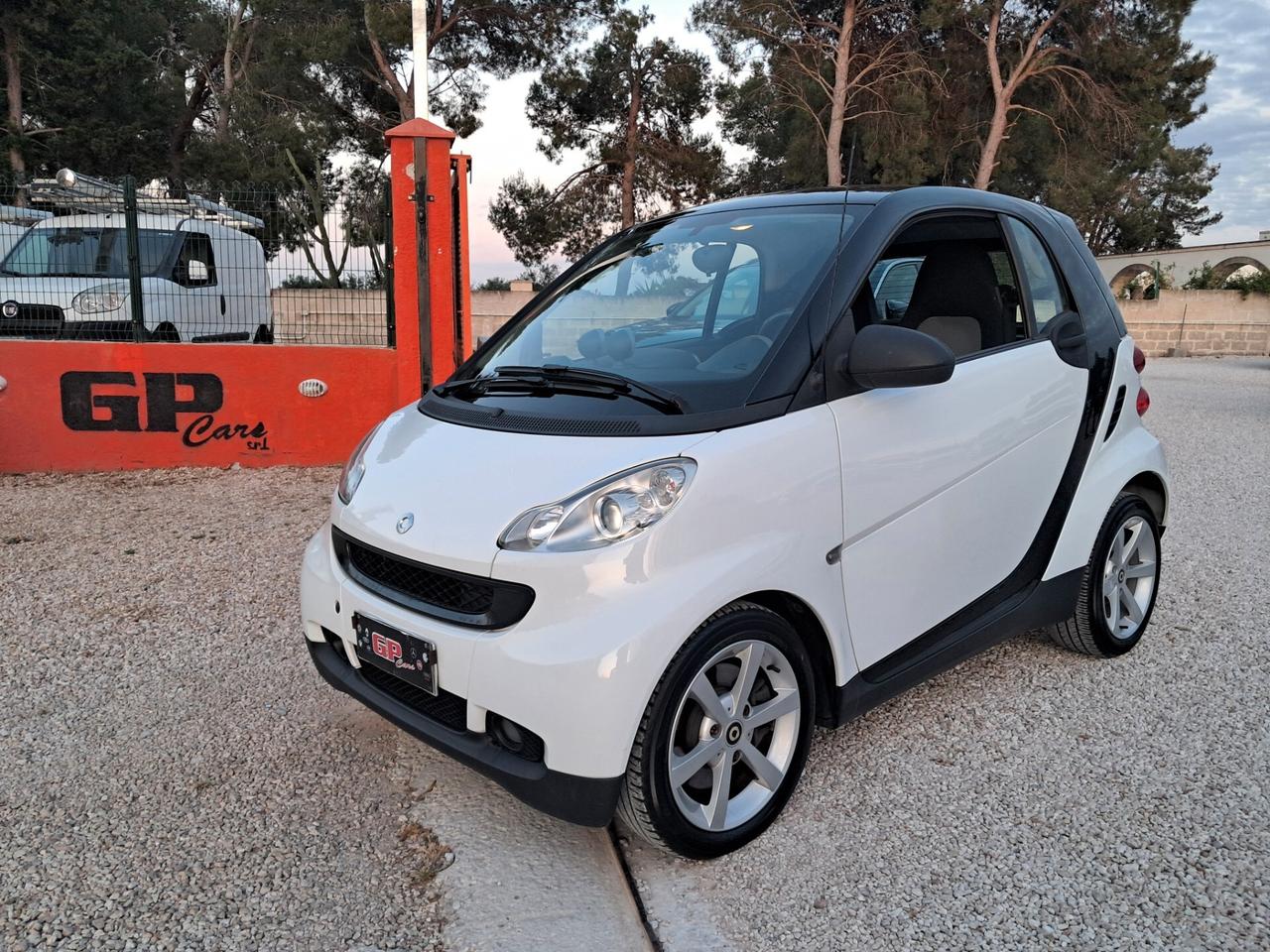 Smart ForTwo 800 33 kW coupé passion cdi