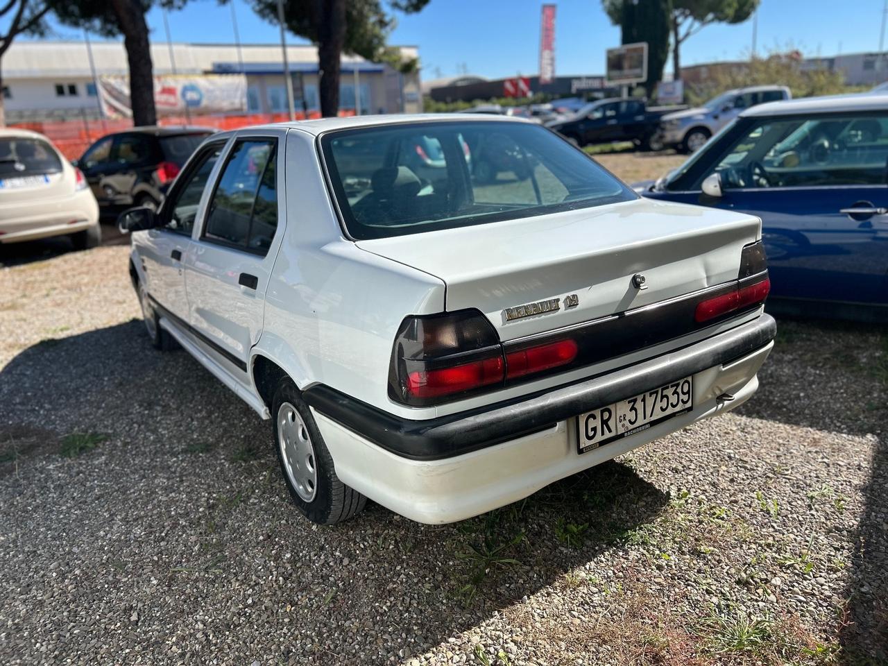 Renault R 19 1.4 CC benzina cat 4 porte *ARIA CONDIZIONATA*SERVOSTERZO*UNIPRO*