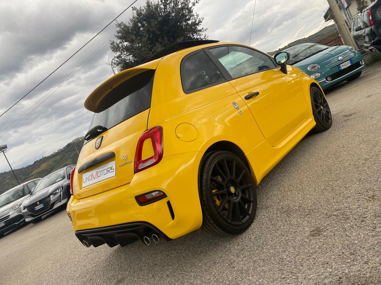 Abarth 595 1.4 Turbo T-Jet 180 CV Competizione