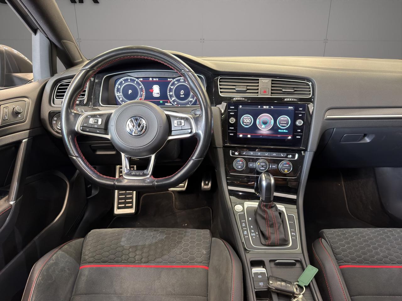 Volkswagen Golf GTI 2.0 tsi Gti Performance 245cv DSG - Unipro - PromoFinanziamento - Tetto Apribile - Retrocamera - Keyless - MediaPro - Fari Matrix