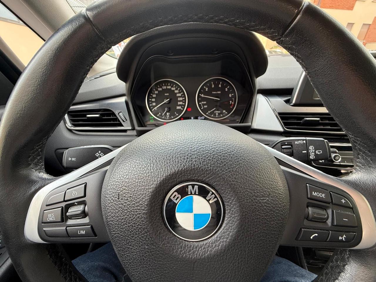 Bmw 2er Active Tourer 218i Active Tourer Advantage