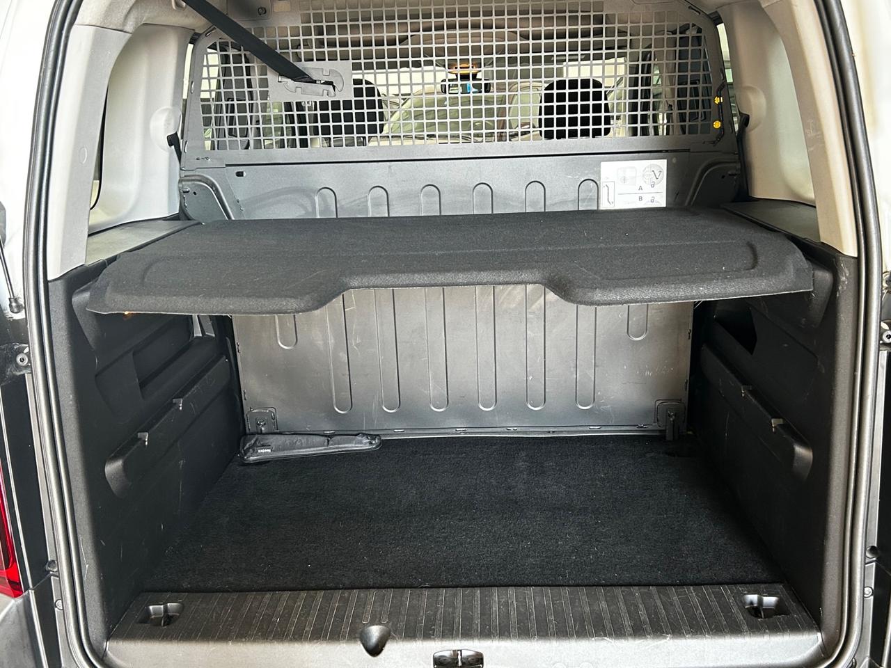 Citroen Berlingo 1500 blue hdi