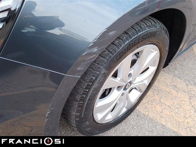 RENAULT Megane Sporter 1.6 E-TECH Plug-in Hybrid Business