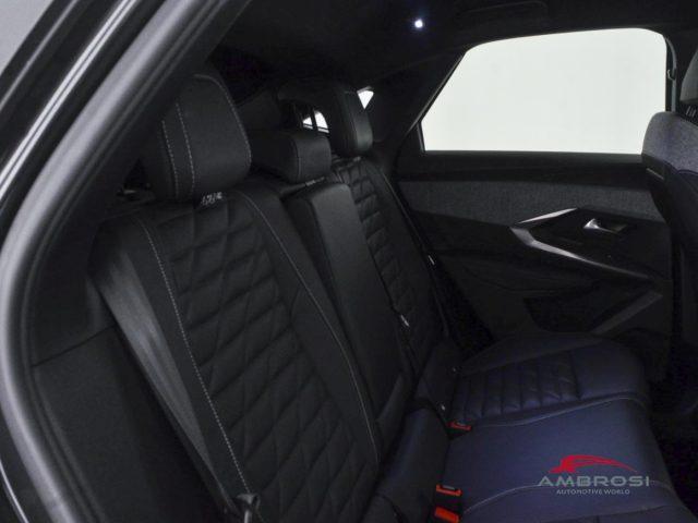 PEUGEOT 3008 1.2 hybrid GT 145cv e-dcs6