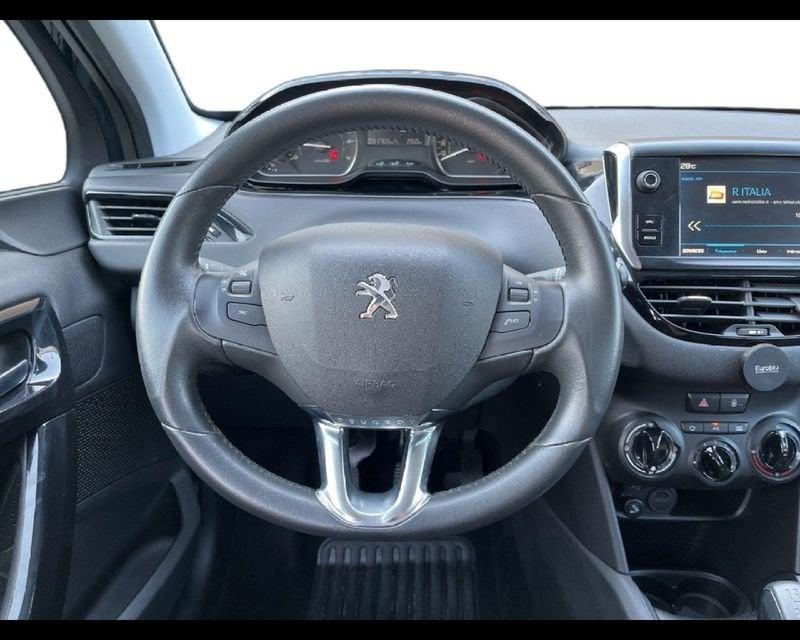 Peugeot 208 I 2015 1.2 puretech Active s&s 82cv 5p neopatentati