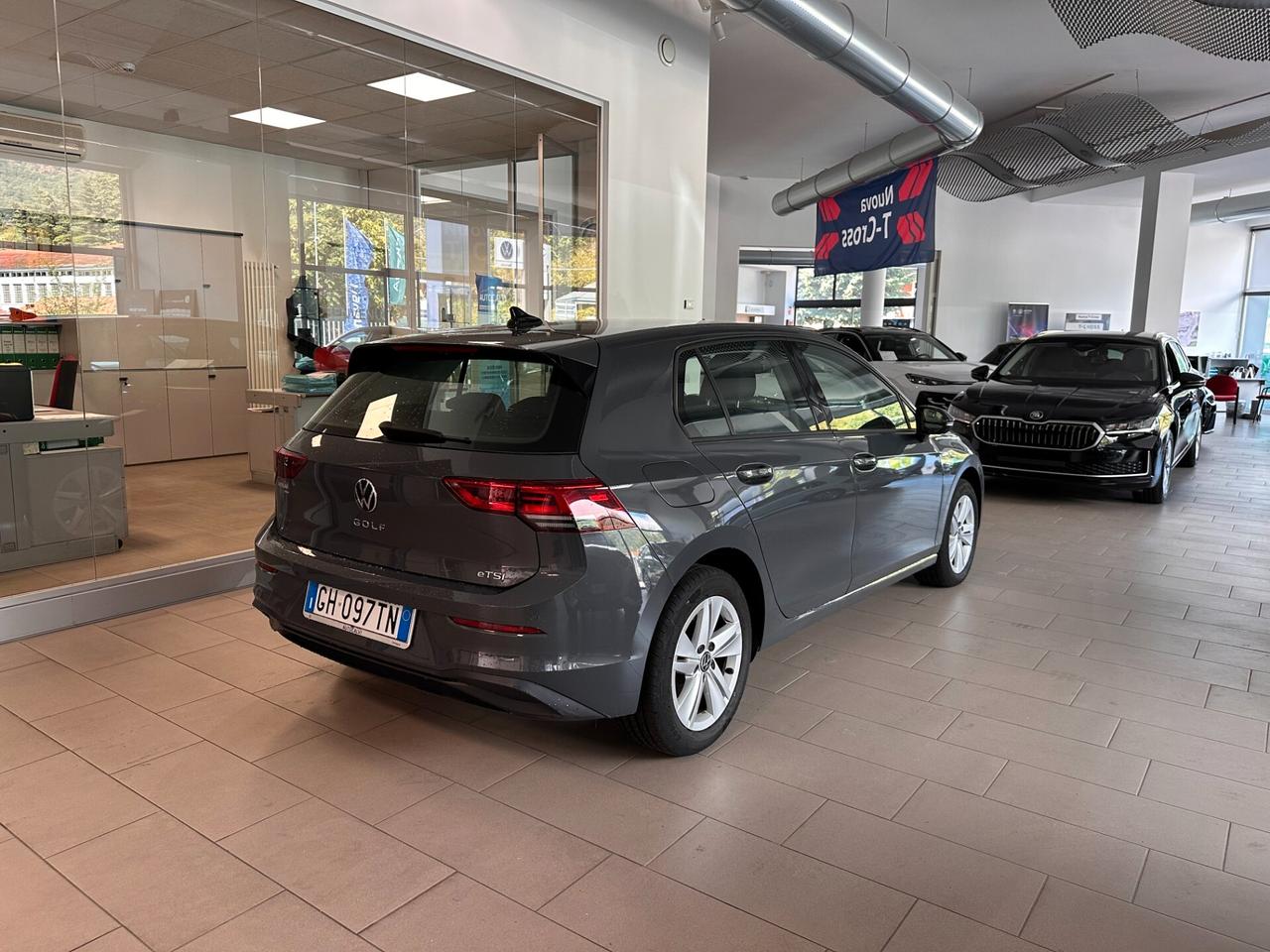 Volkswagen Golf 1.0 eTSI EVO DSG Life