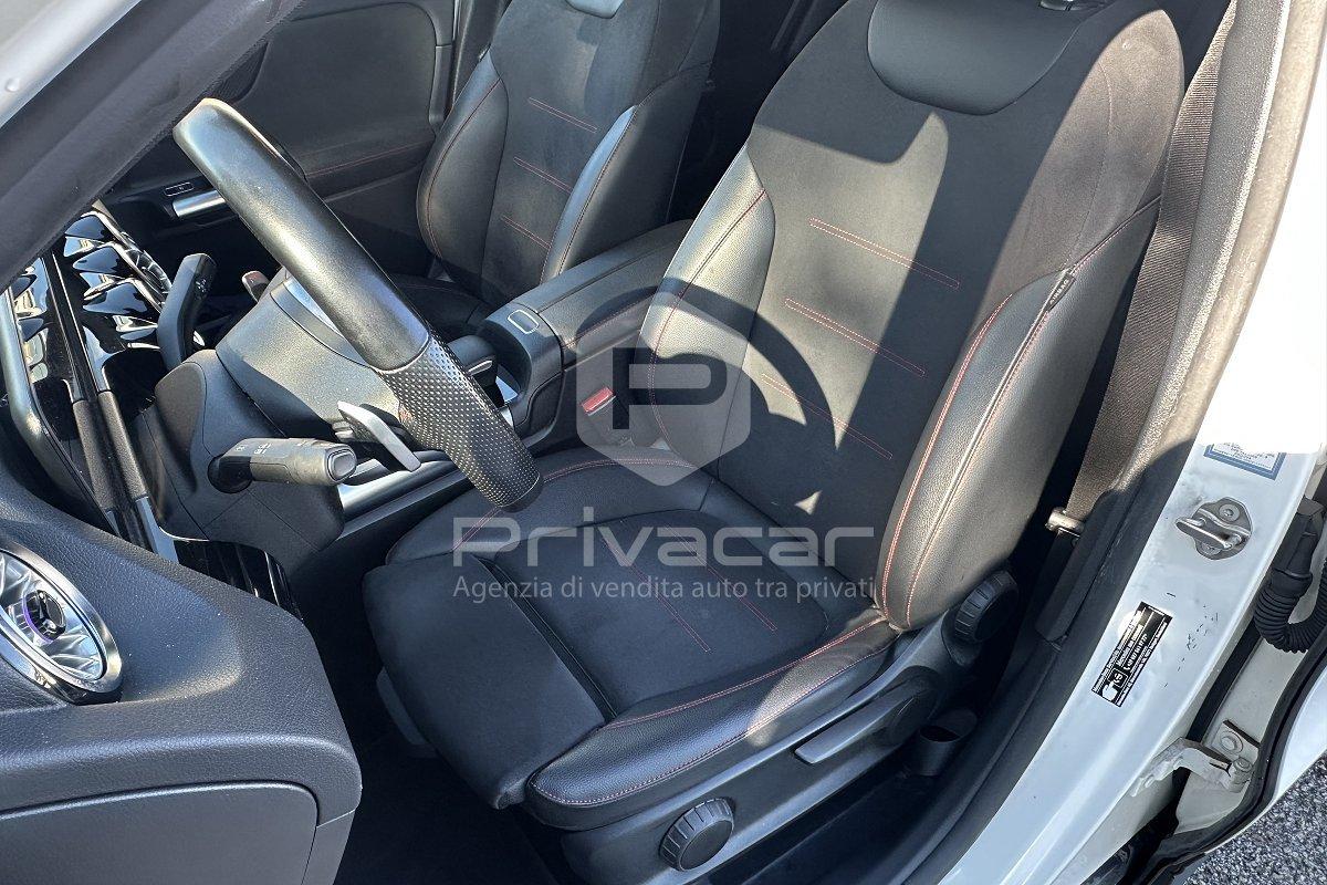 MERCEDES GLA 200 d Automatic Premium