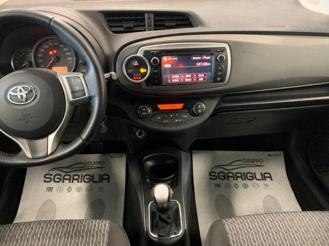 TOYOTA Yaris 1.0 Benzina Lounge 5 Porte