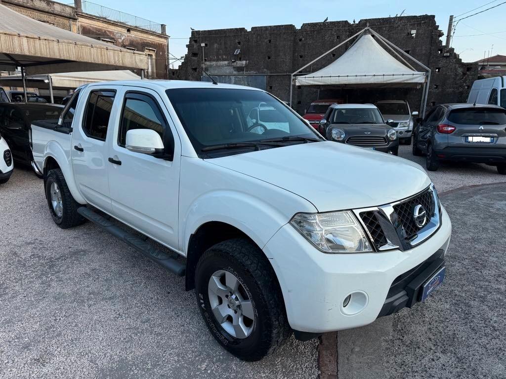 Nissan Navara 2.5 dCi 190CV 4 porte Double Cab XE