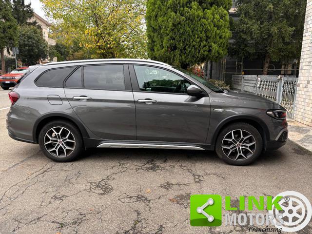 FIAT Tipo 1.5 Hybrid DCT 5 porte Cross