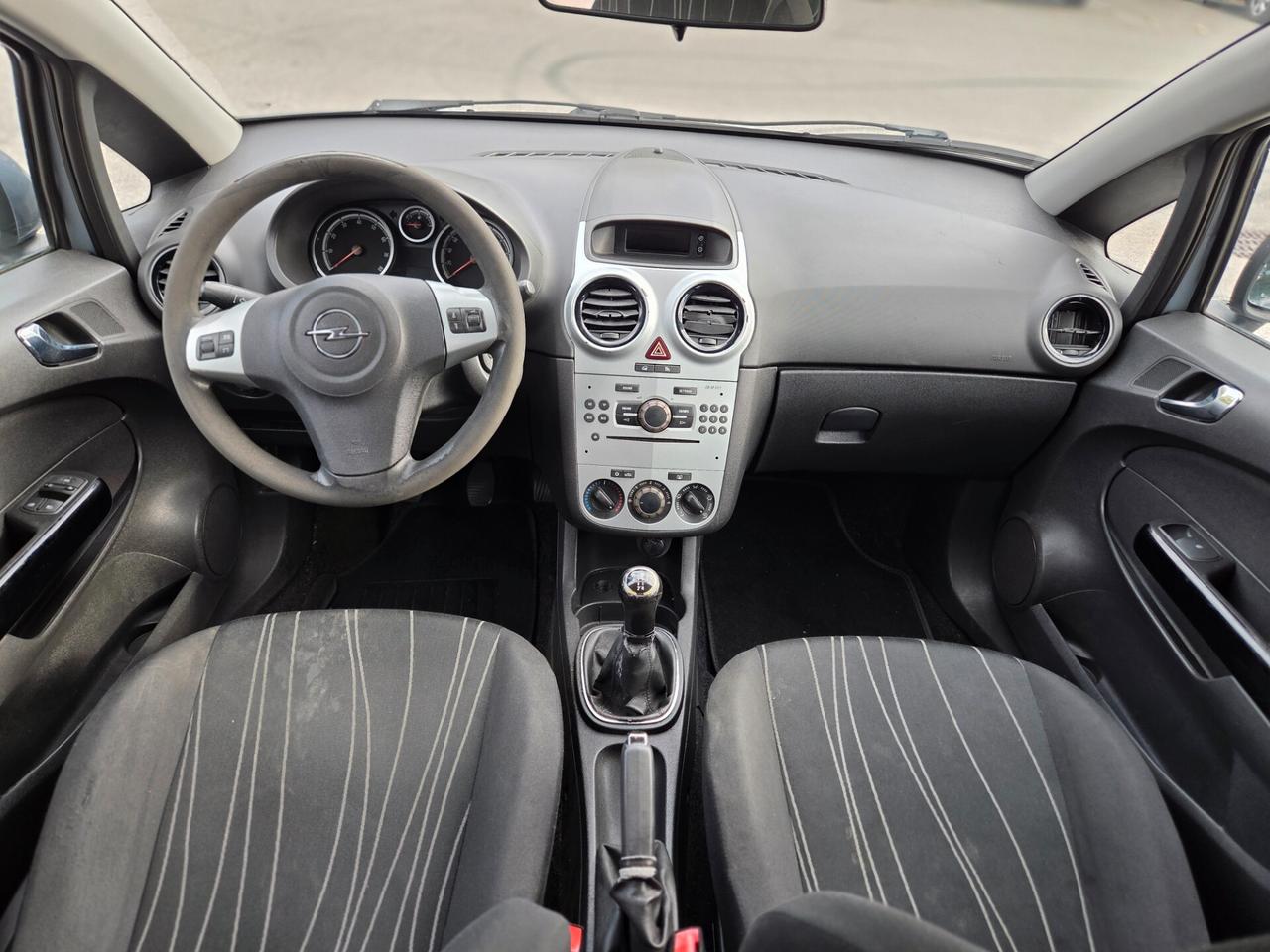 Opel Corsa 1.2 80CV 5 porte GPL-TECH Edition