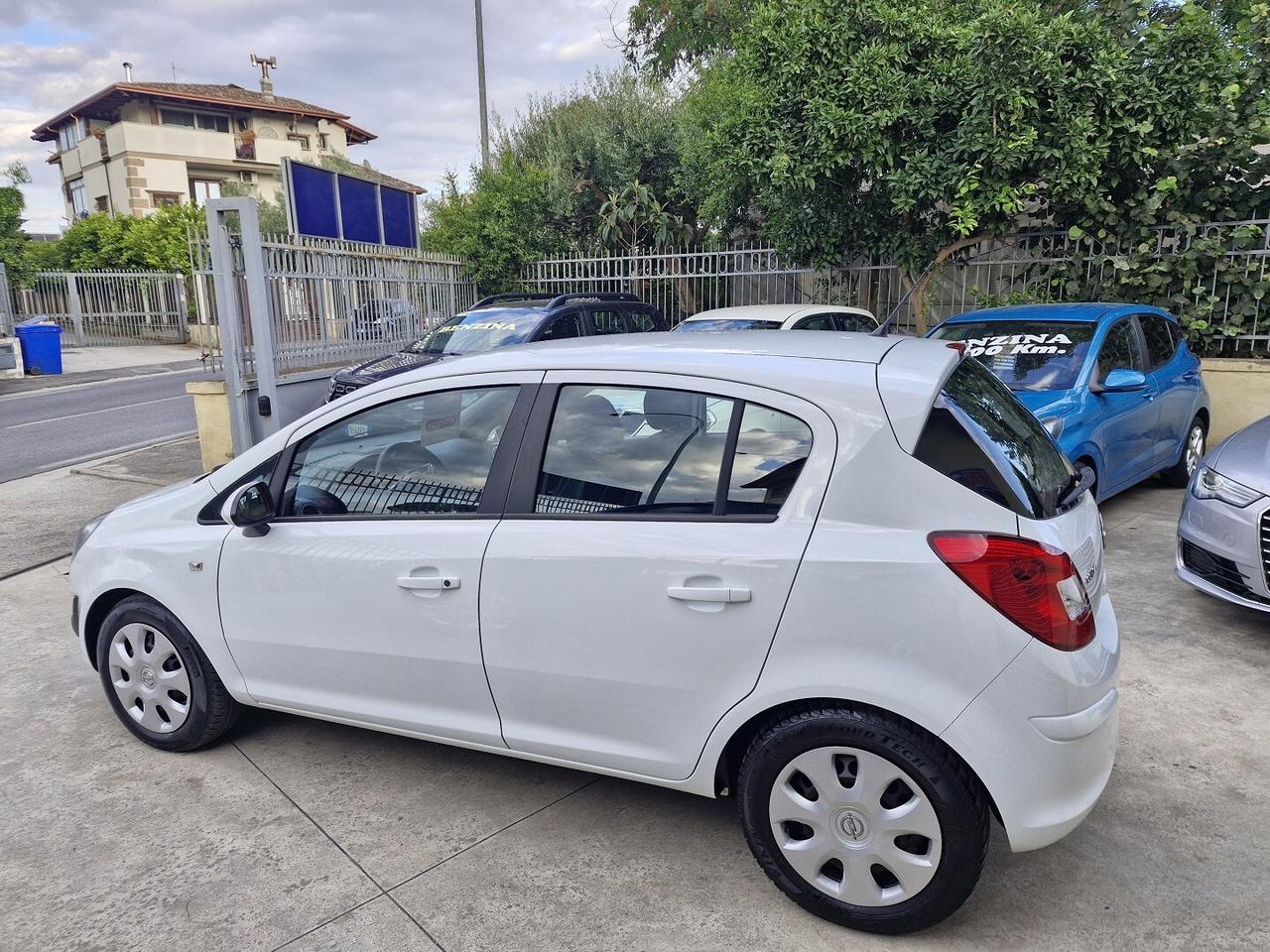 OPEL CORSA 1.2 BENZINA 5 PORTE SPORT ANNO 2014