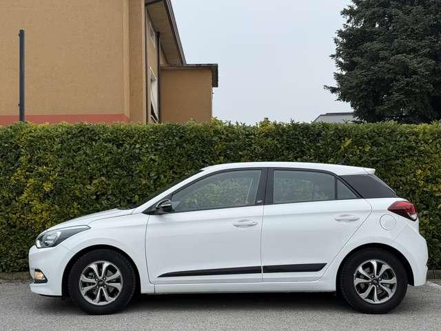Hyundai i20 i20 II 2015 5p 1.2 Classic 84cv