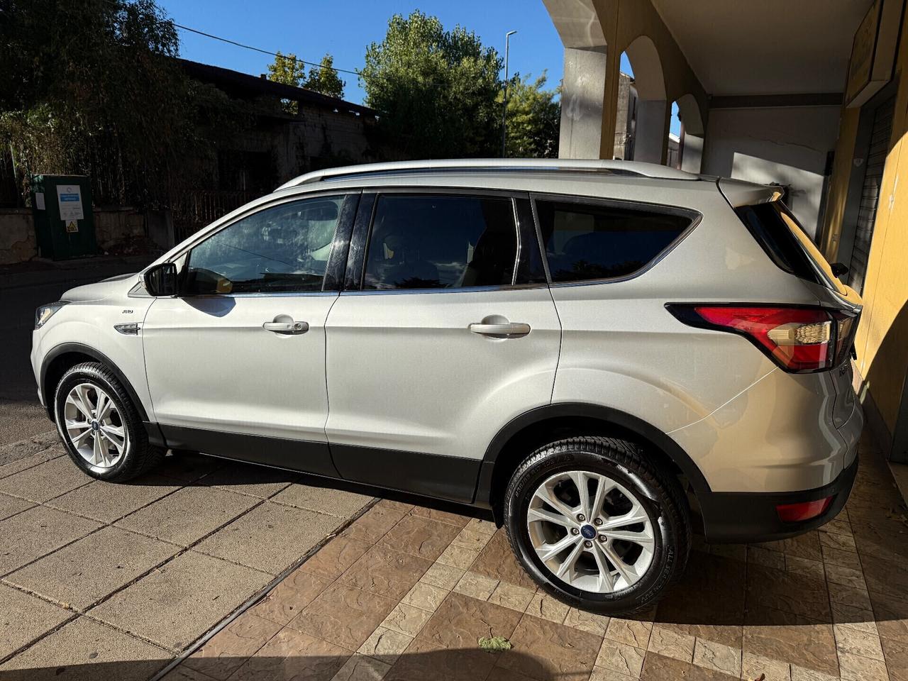Ford Kuga 2018 - 2.0 TDCI 150 CV S&S 4WD Vignale