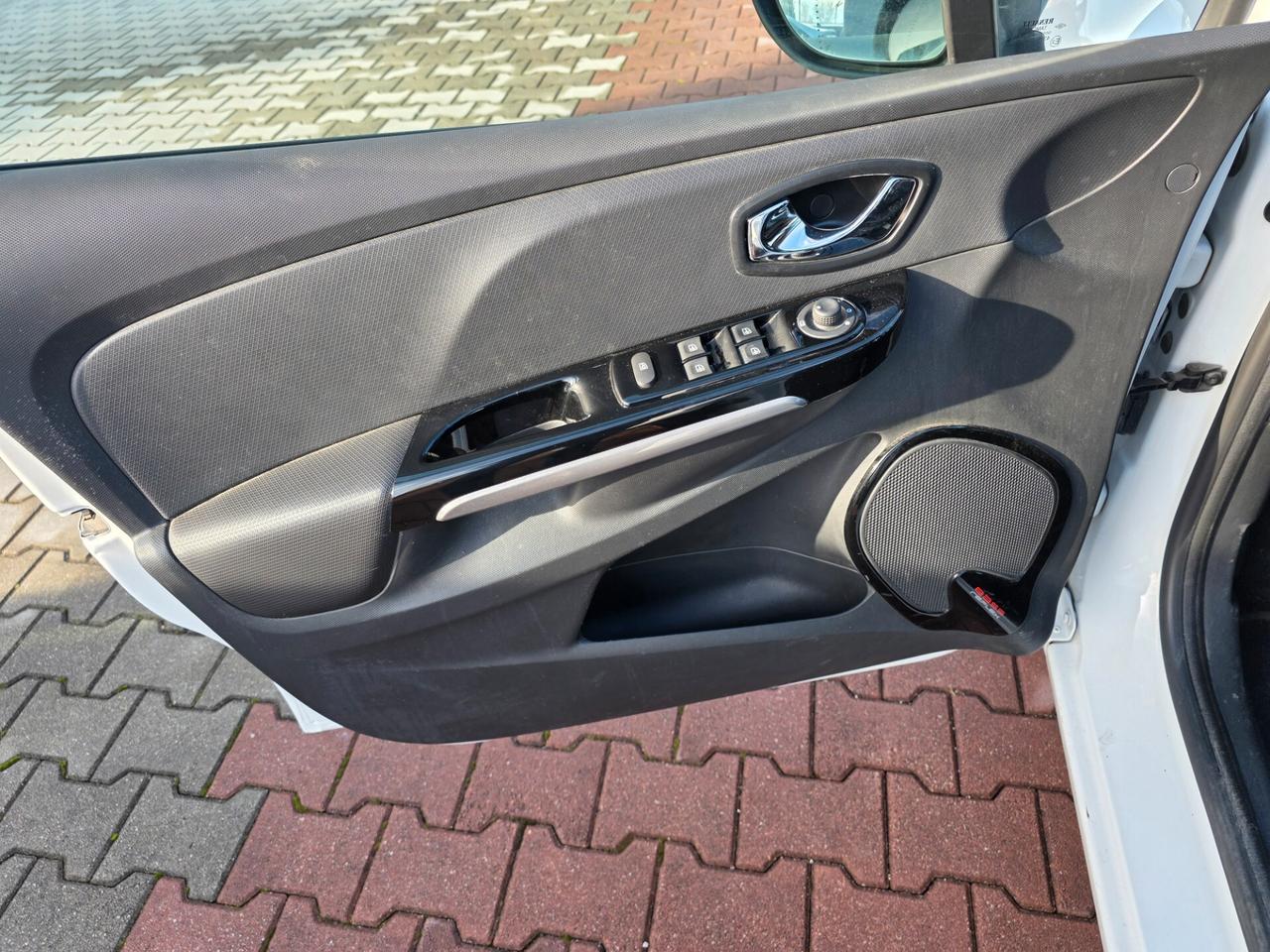 Renault Clio 1.5 dCi perfetta E garantita 12 mesi