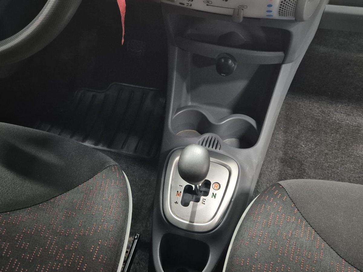 PEUGEOT - 107 - 5p. Plaisir 2Tronic