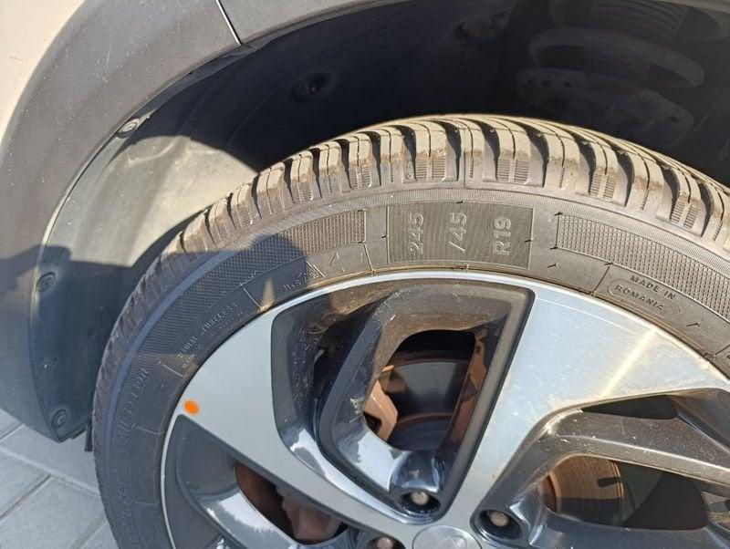 Hyundai Tucson 2.0 CRDi 4WD Xpossible