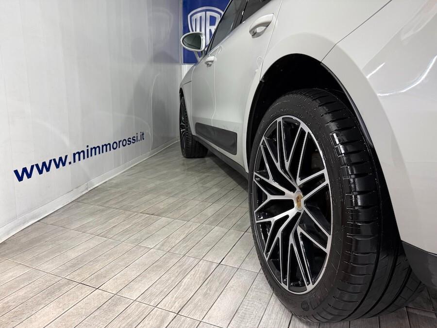 Porsche Macan 2.0 PDK Automatica