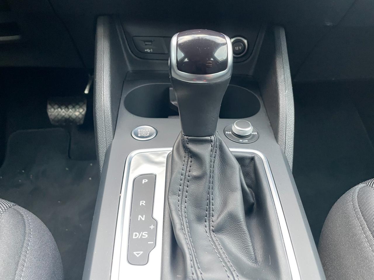 Audi Q2 35 TDI quattro S tronic Business