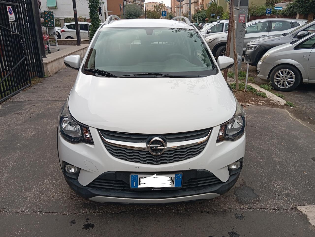 Opel Karl Rocks 1.0