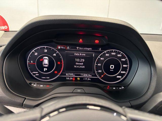 AUDI Q2 35 TDI S line Edition Identity Black S tronic