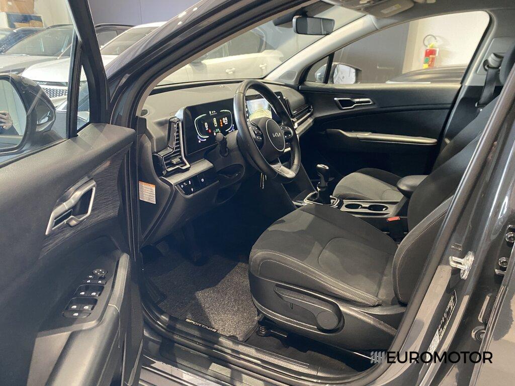 Kia Sportage 1.6 T-GDi MHEV Business iMT