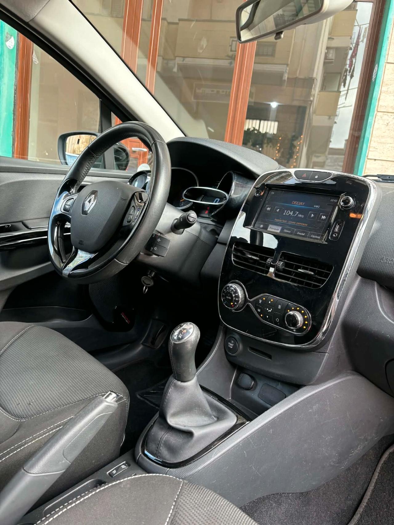 Renault Clio 1.2 75CV 5 porte Live