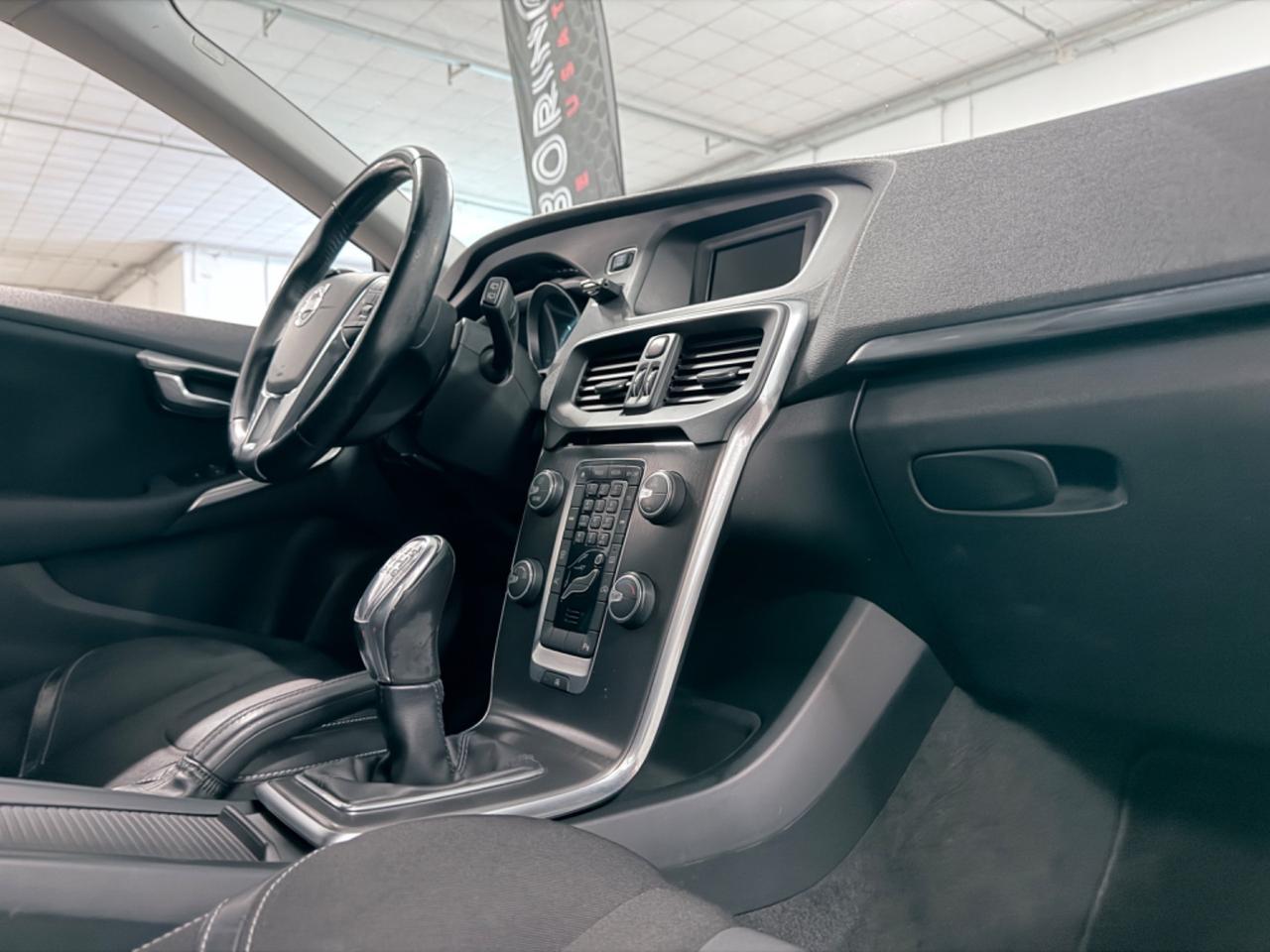 Volvo V40 D2 1.6 Momentum