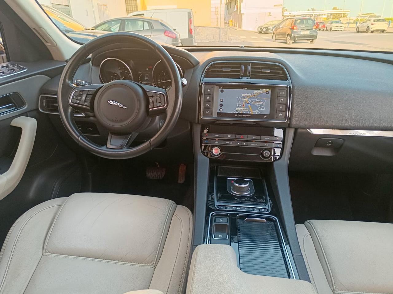 Jaguar F Pace 2.0d Prestige 2017, MOTORE NUOVO