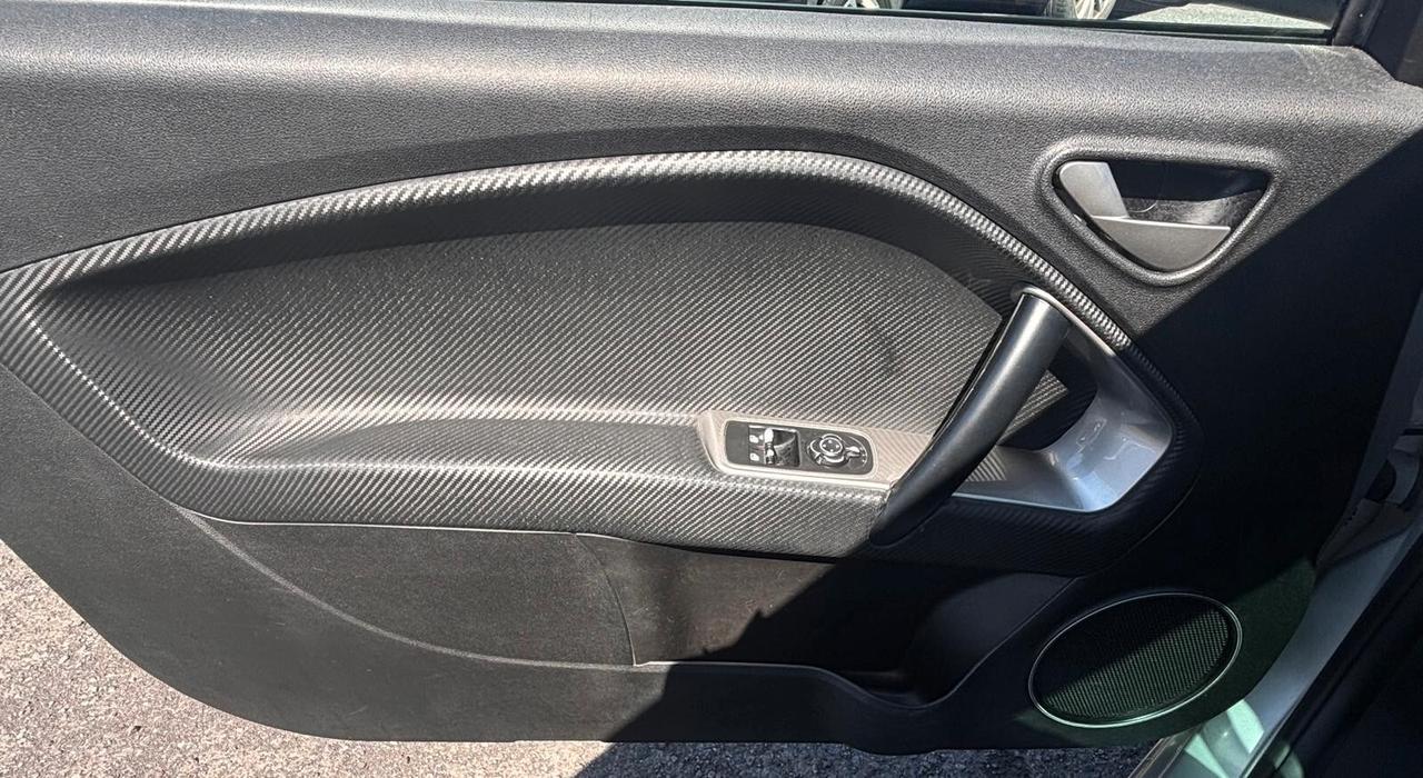 Alfa Romeo MiTo 1.6 JTDm 16V Distinctive Sport Pack