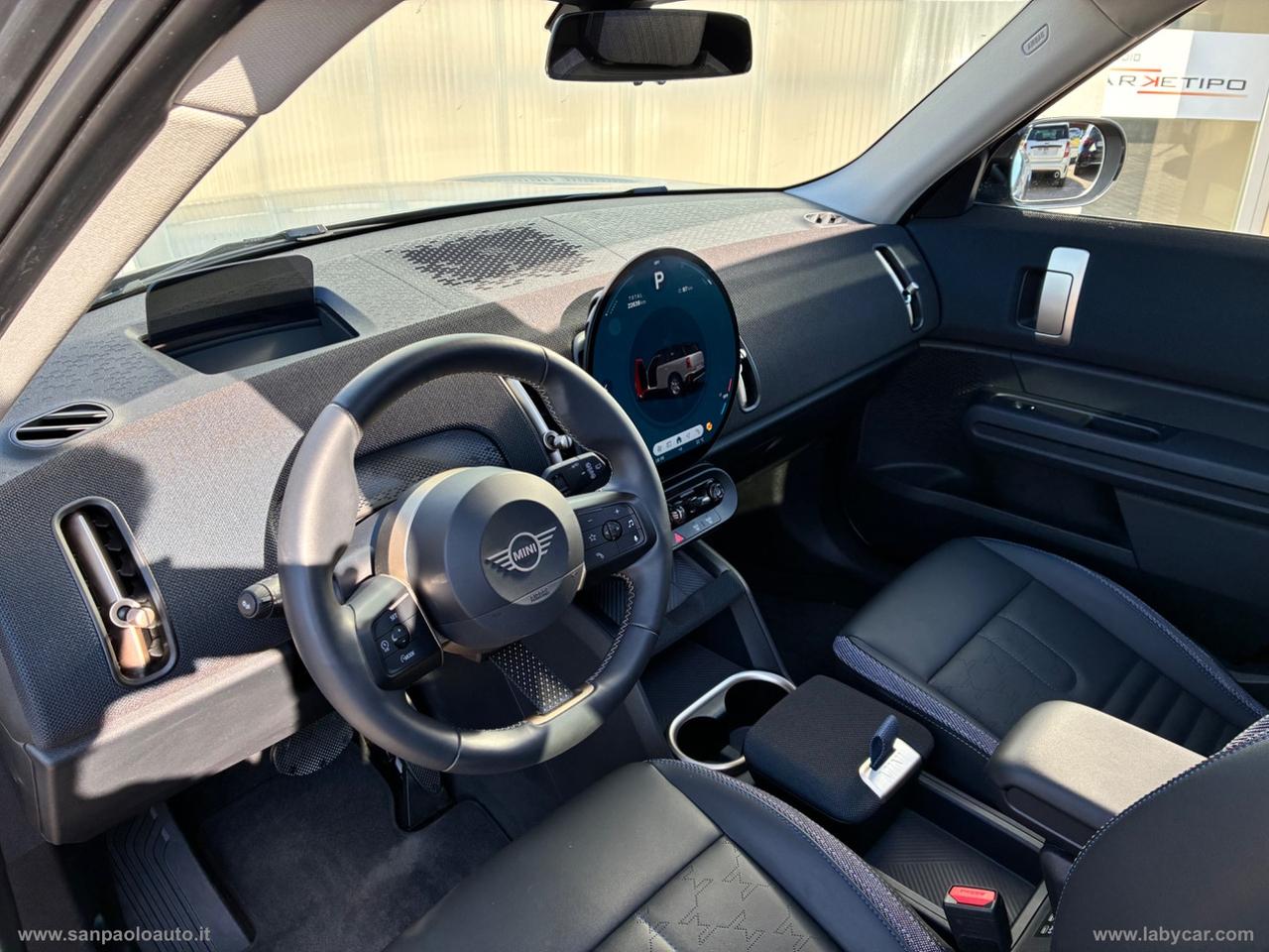 MINI Mini C Favoured Countryman