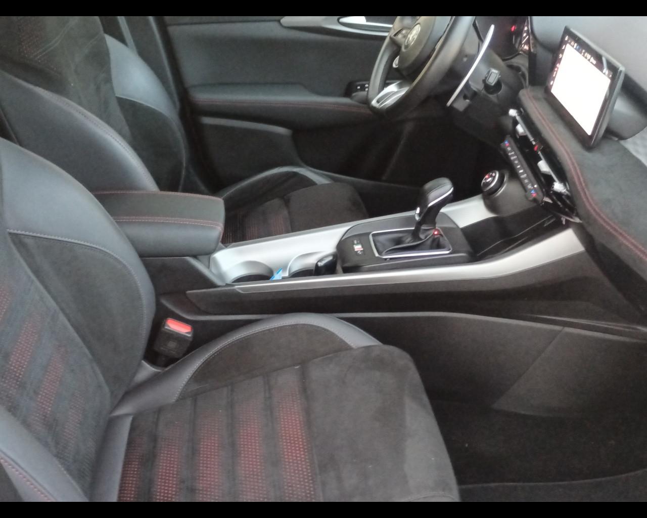 ALFA ROMEO Tonale - Tonale 1.3 280 CV PHEV AT6 Q4 Veloce