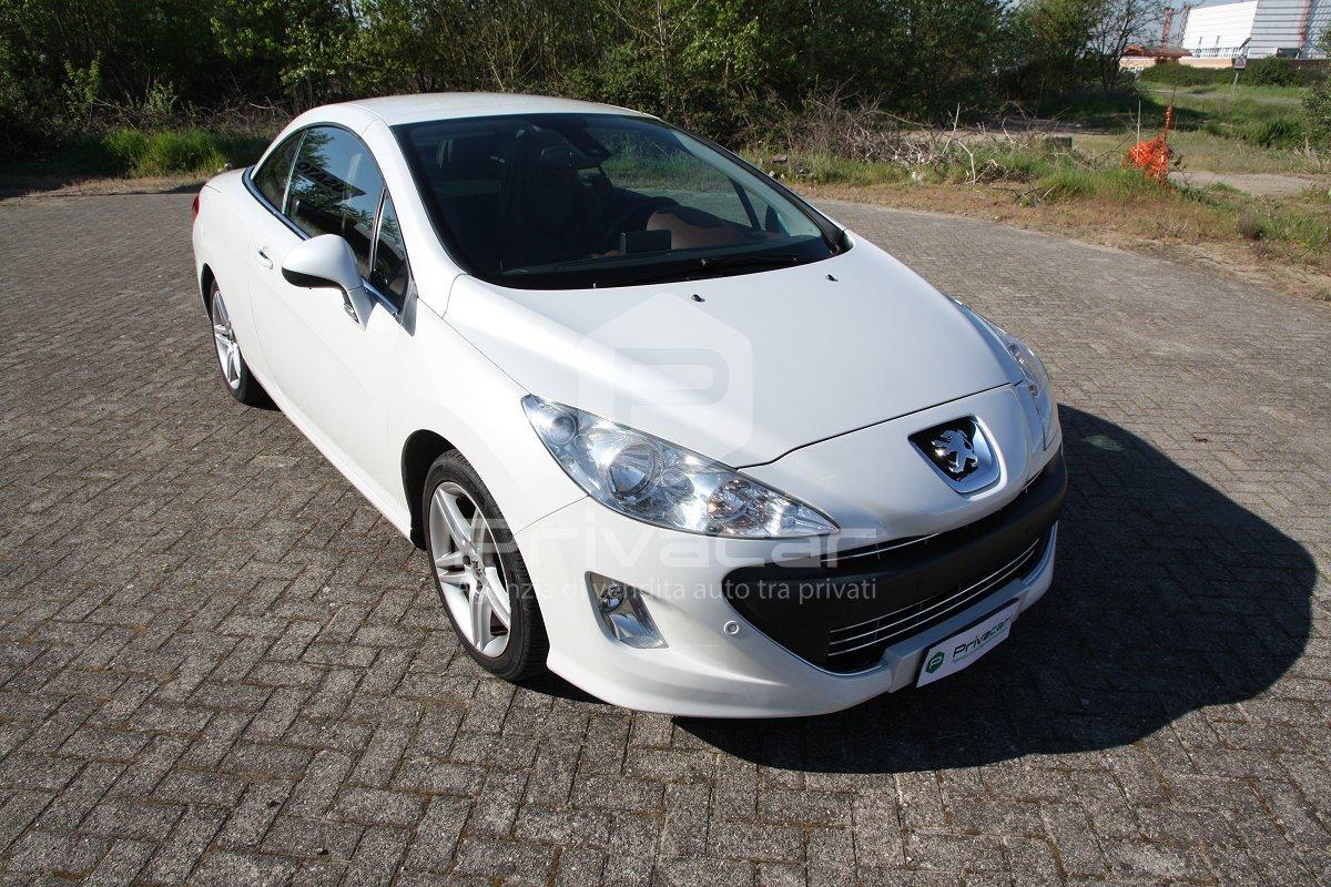 PEUGEOT 308 2.0 HDi 136CV CC aut. Féline