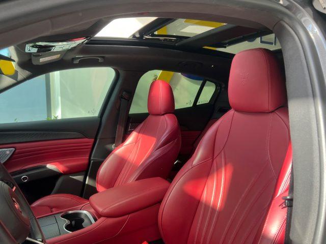 MASERATI Grecale MHEV 330 CV AWD Modena tetto da?529,00 mensili