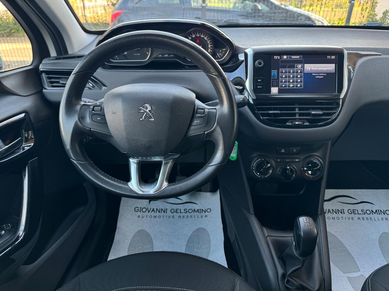 Peugeot 208 PureTech 82 5p. GPL Active