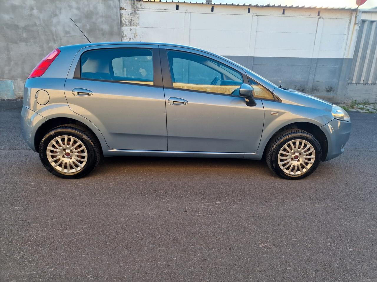 Fiat Grande Punto 1.4 5 porte Dynamic Natural Power