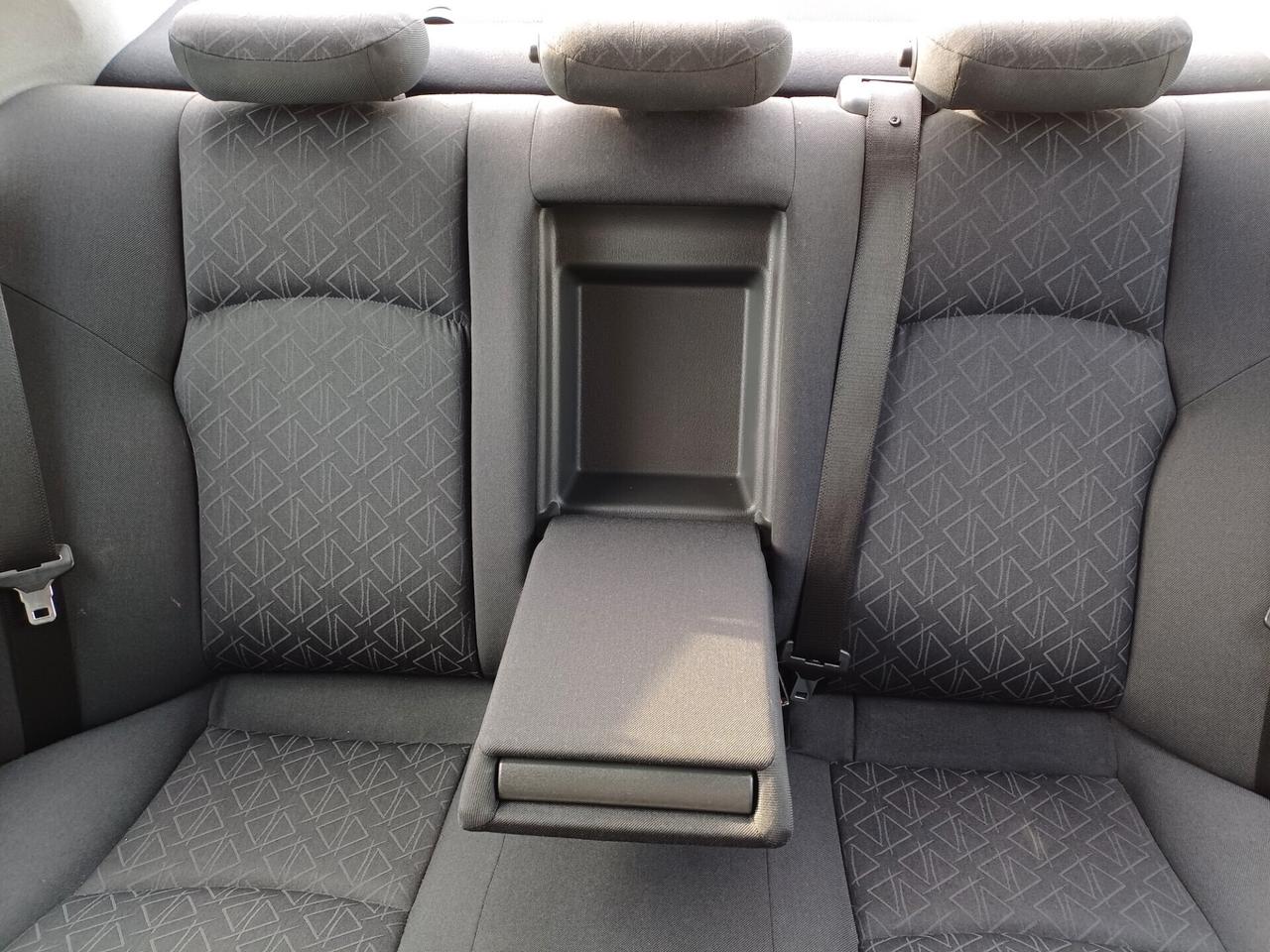 Mercedes-benz C 180 C 180 cat Elegance (gpl)