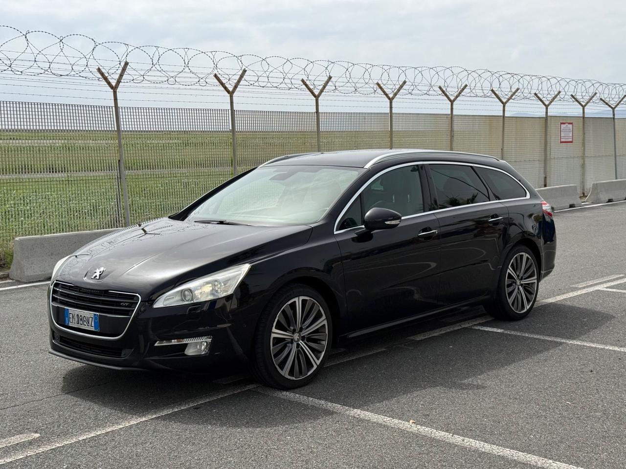 Peugeot 508 2.2 HDi 204CV-GT LINE-FULL-PERMUTABILE